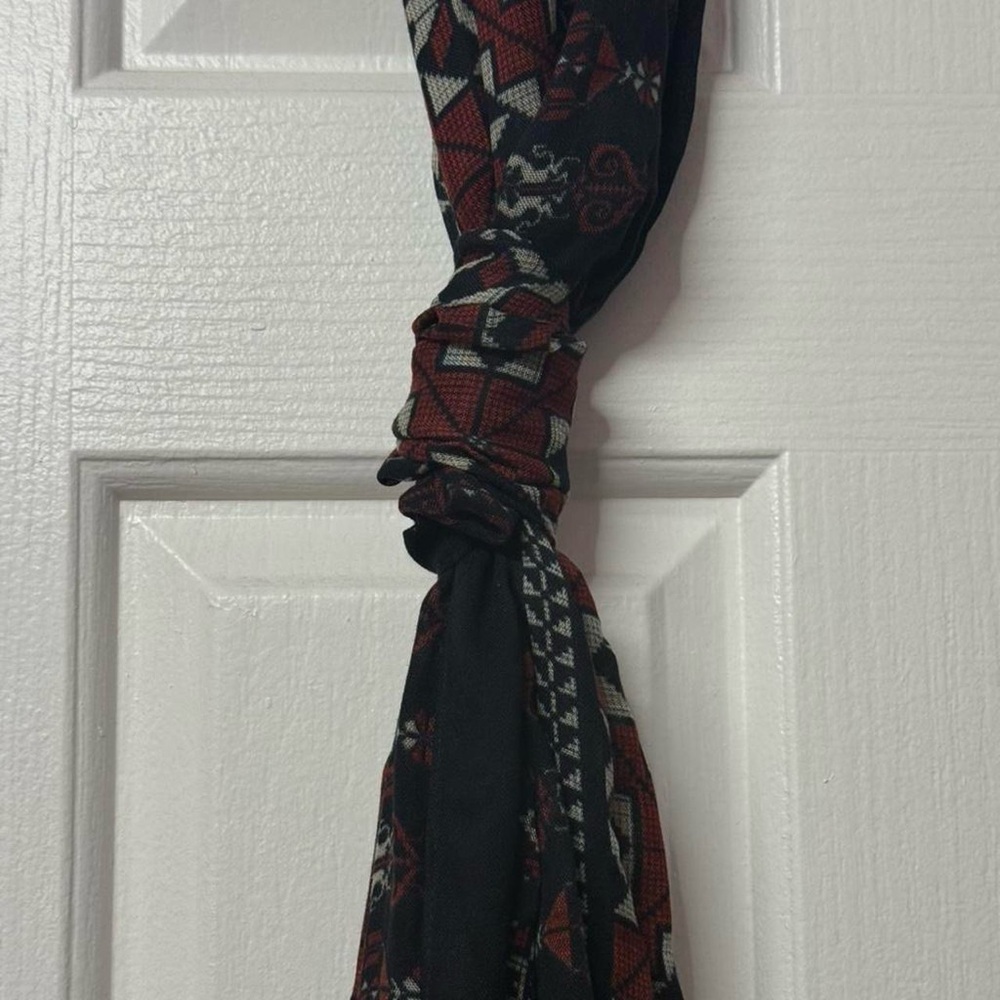 Like New | Black/Red Tatreez Woven Modal Scarf/Hijab